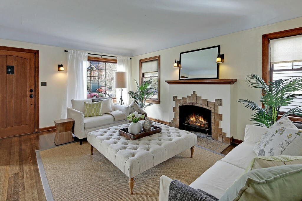 Property Photo: 8022 9th Ave NW WA 98117