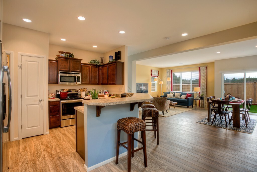 Property Photo:  18817 117th Ave Ct E 52  WA 98374 