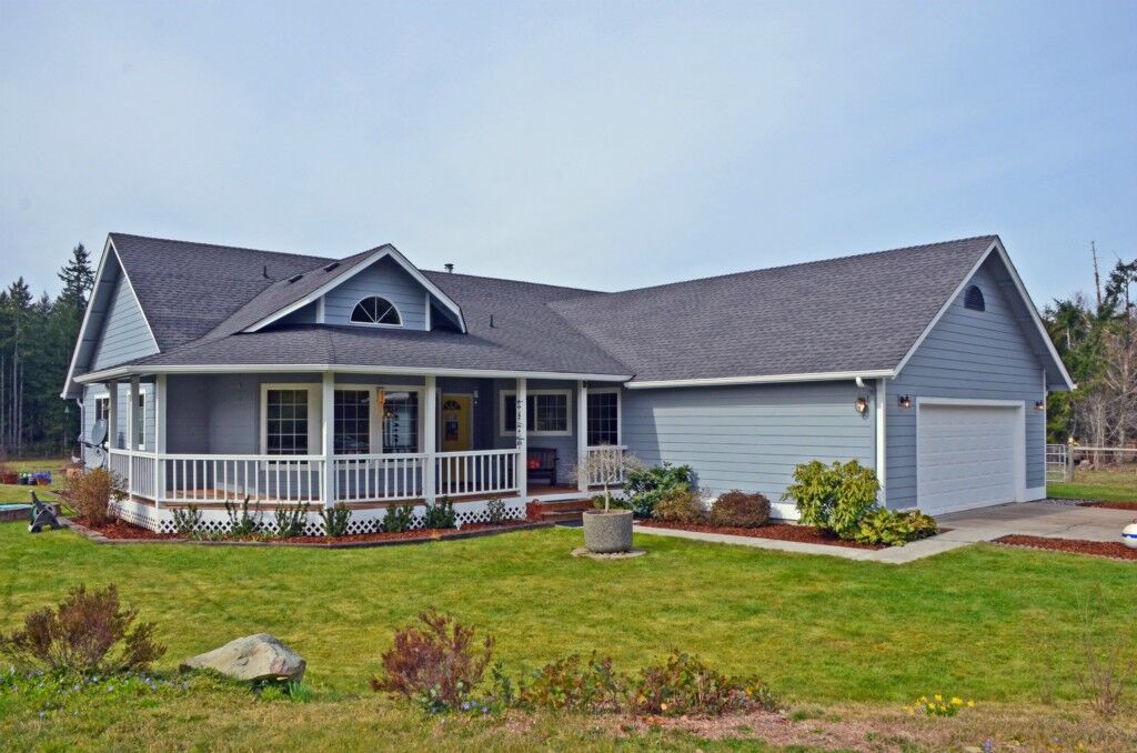 Property Photo:  17419 97th St Kpn  WA 98394 