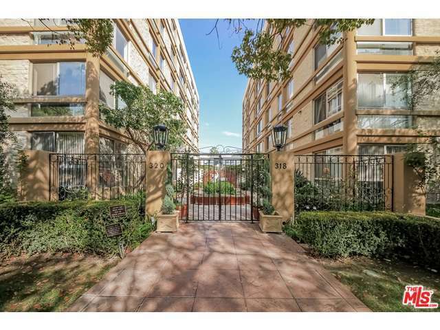 Property Photo: 318 N Maple Dr 102 CA 90210