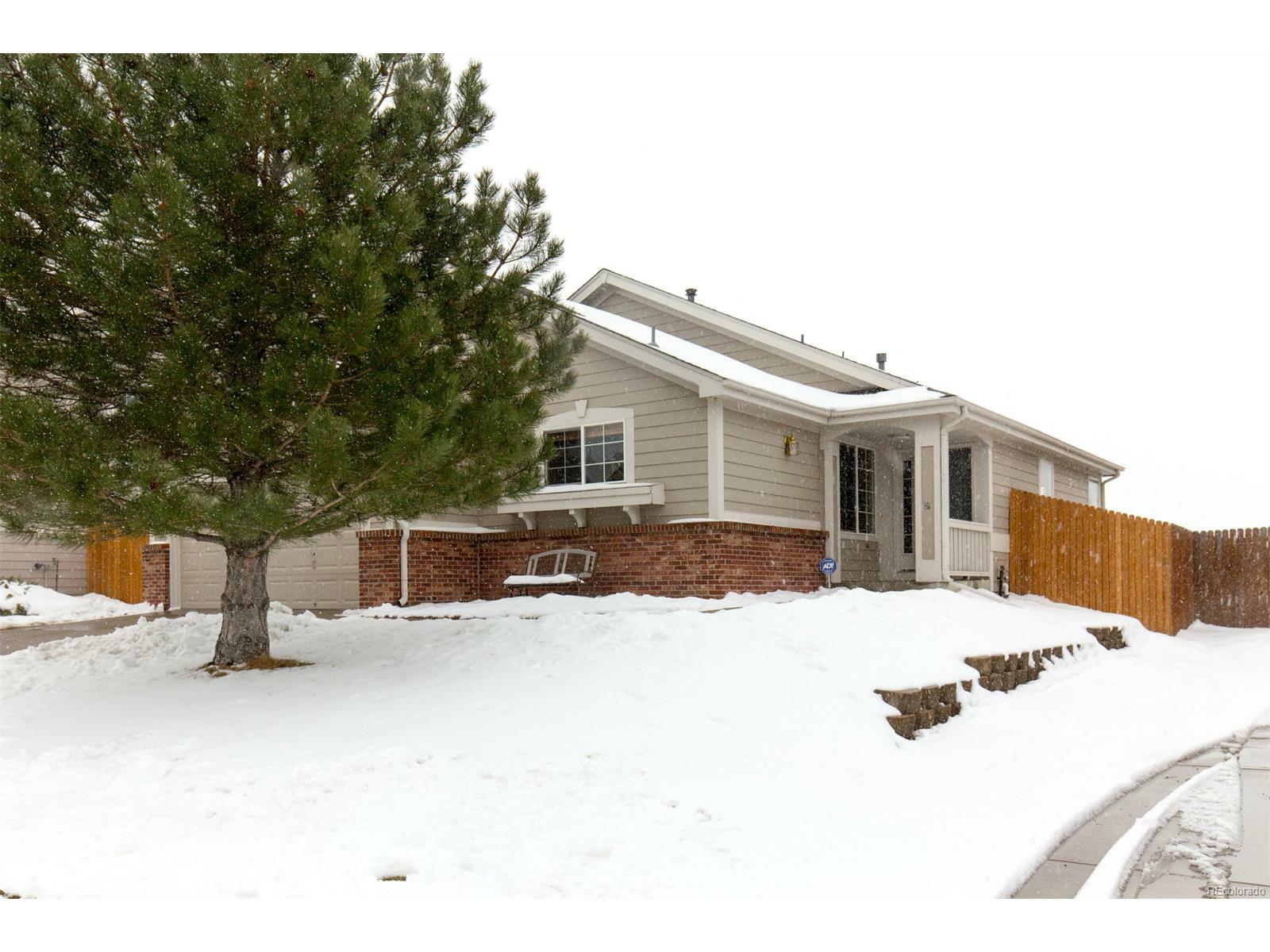 Property Photo:  21958 East Princeton Drive  CO 80018 