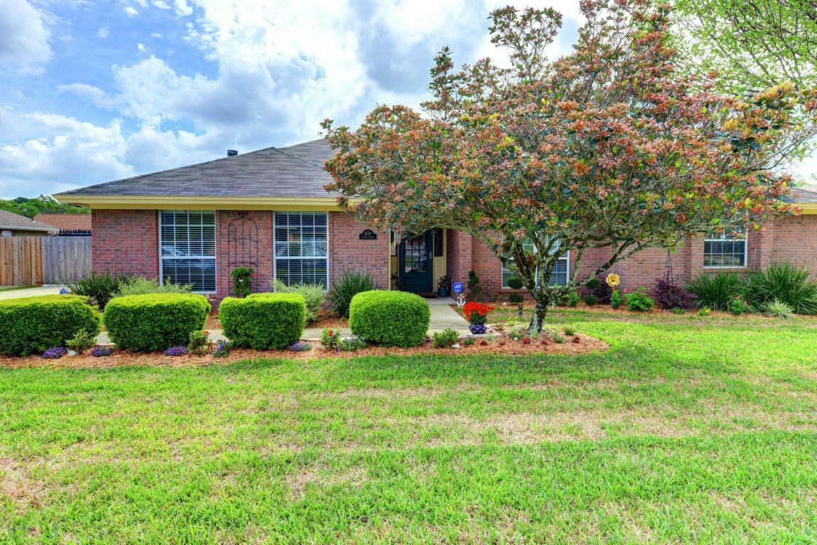 Property Photo:  2639 Sophia Court  FL 32003 