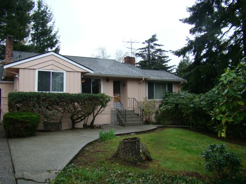 Property Photo:  20226 20th Place NE  WA 98155 