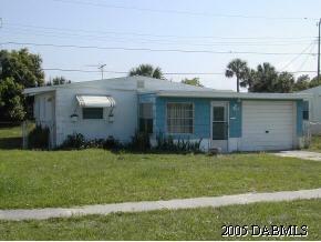 Property Photo:  118 Roberta Road  FL 32176 