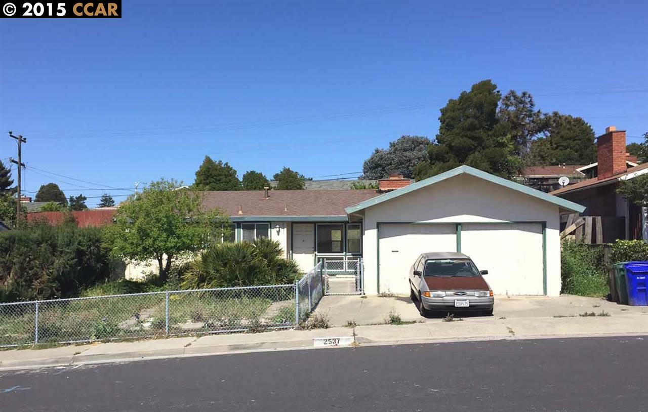 Property Photo:  2537 Duke Ave  CA 94806 