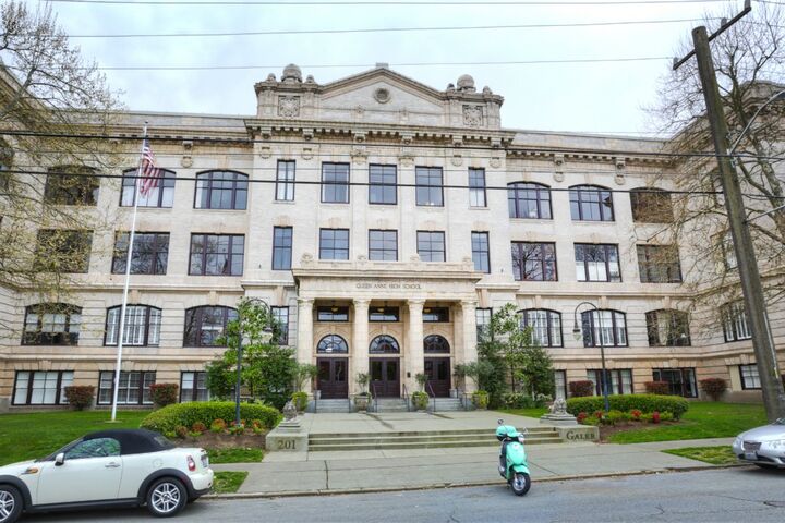 201 Galer St 231  Seattle WA 98109 photo