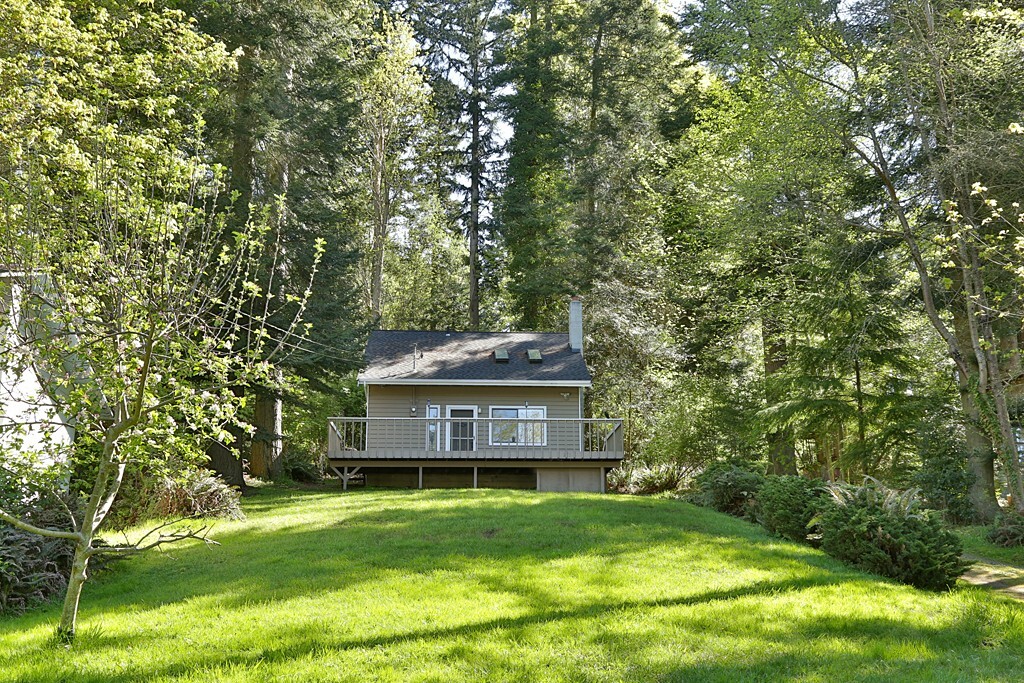 Property Photo:  4275 S Maple Ave  WA 98249 