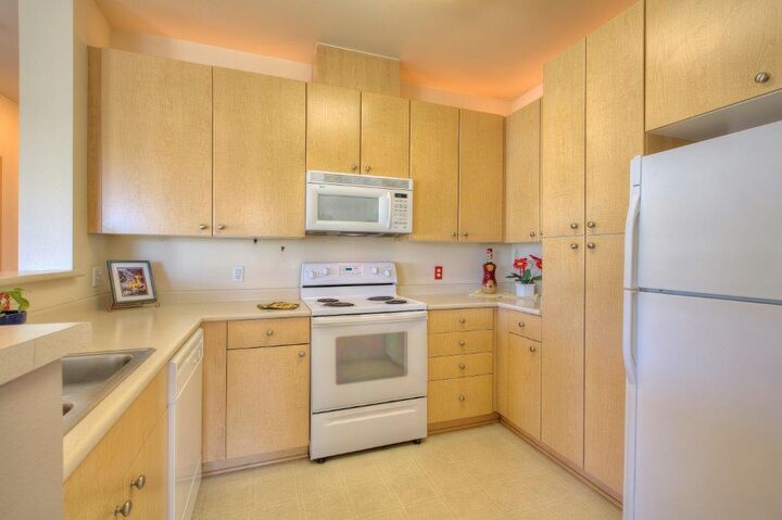 Property Photo:  1129 61st St SE 16-E  WA 98092 