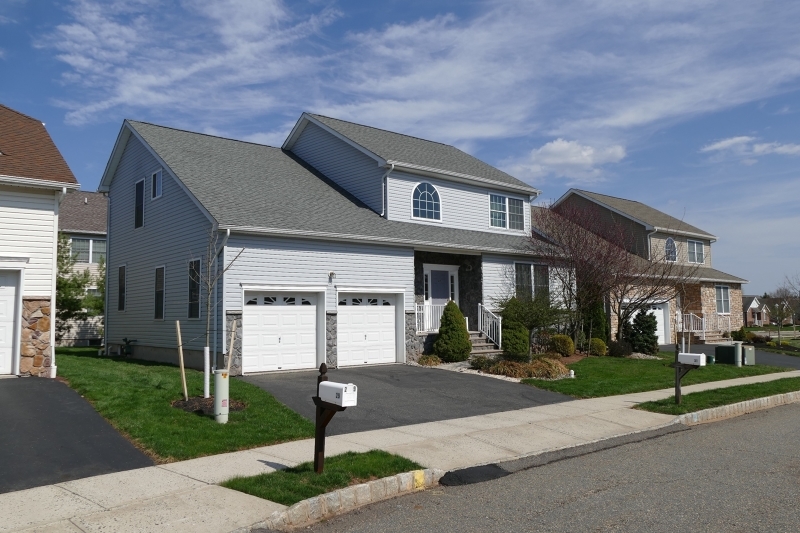 Property Photo: 31 Apgar Ct NJ 08822