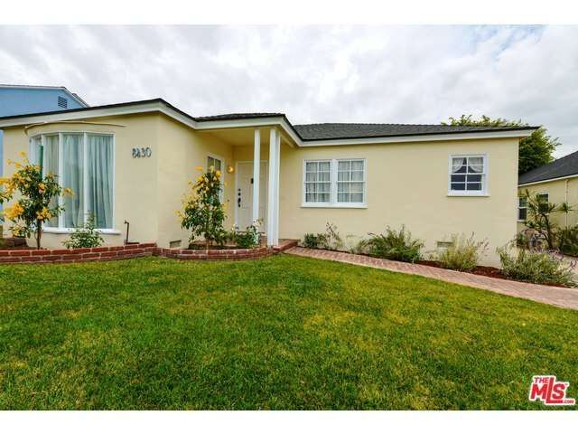 Property Photo:  8430 Croydon Ave  CA 90045 