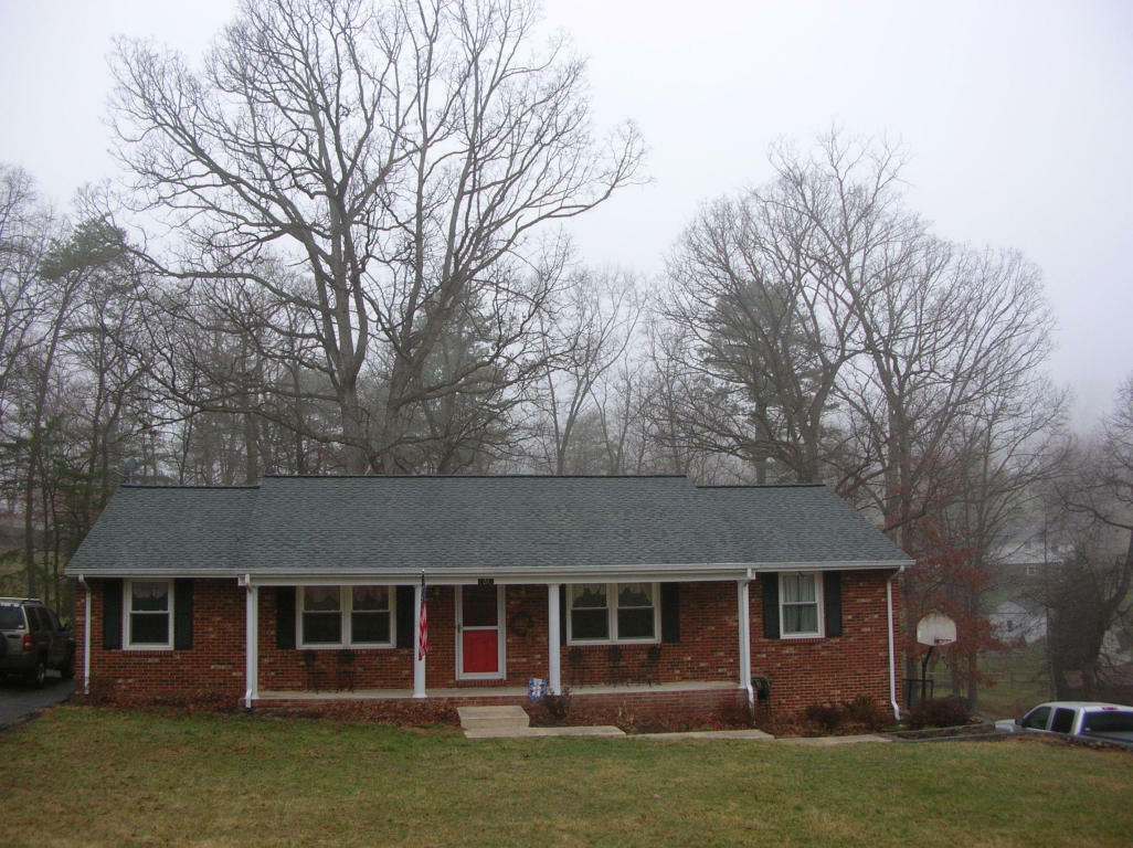 Property Photo:  31 Woodlawn Ct  VA 24064 