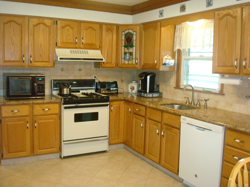 Property Photo:  1017 Haran Ave  NJ 08835 