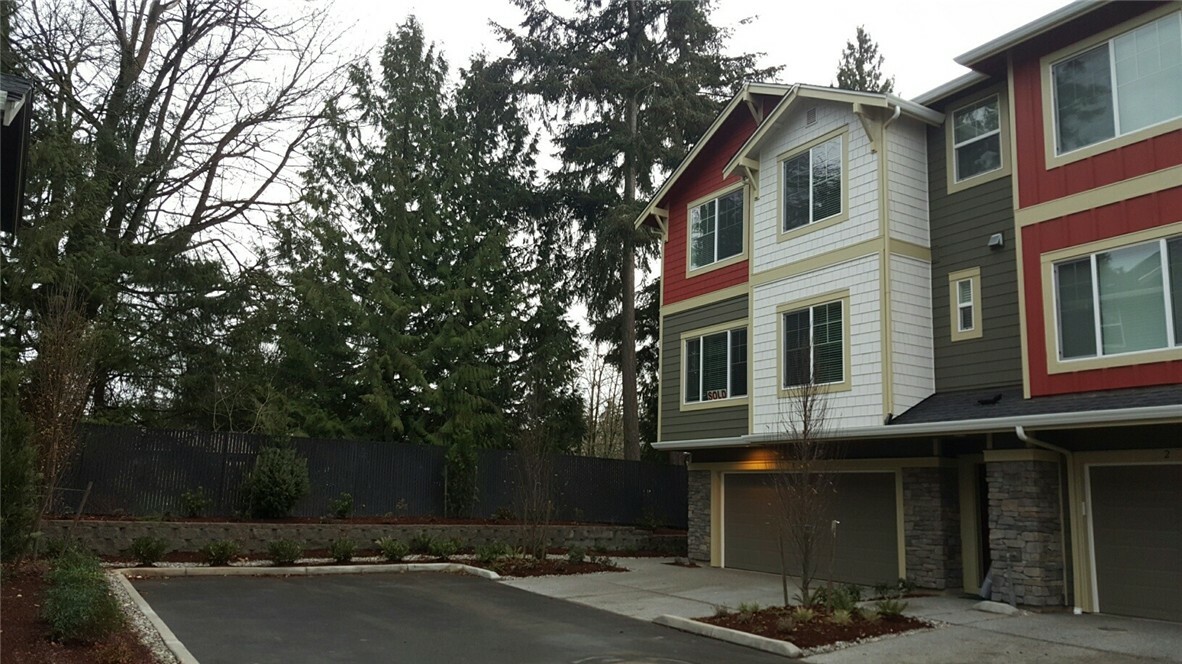 Property Photo:  4426 136th St SE 1  WA 98012 