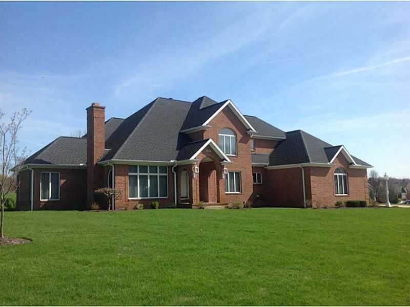 Property Photo: 4801 Thoroughbred Loop PA 16506