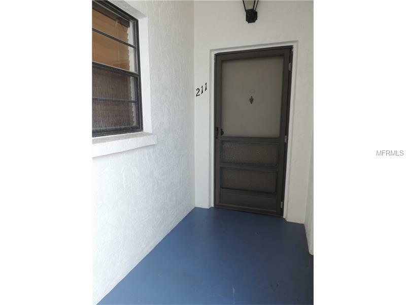 Property Photo: 5969 Terrace Park Drive N 211 FL 33709