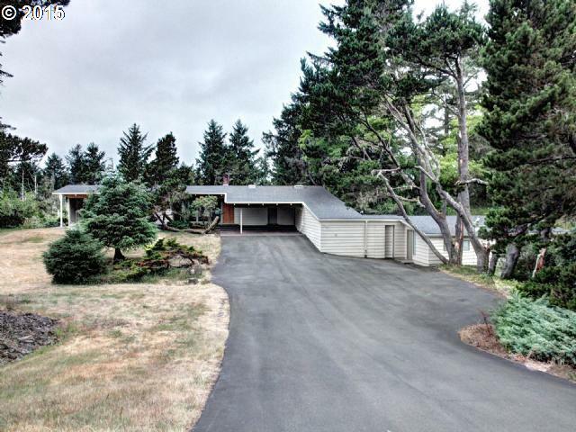 Property Photo:  88824 Blue Heron Rd  OR 97138 