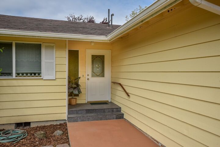 Property Photo:  3225 Snowflake Rd  WA 98277 