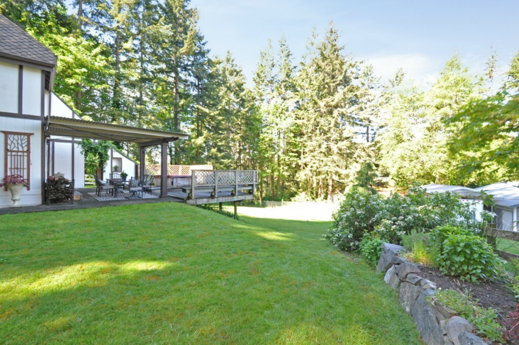 Property Photo:  5255 Ray Nash Dr NW  WA 98335 