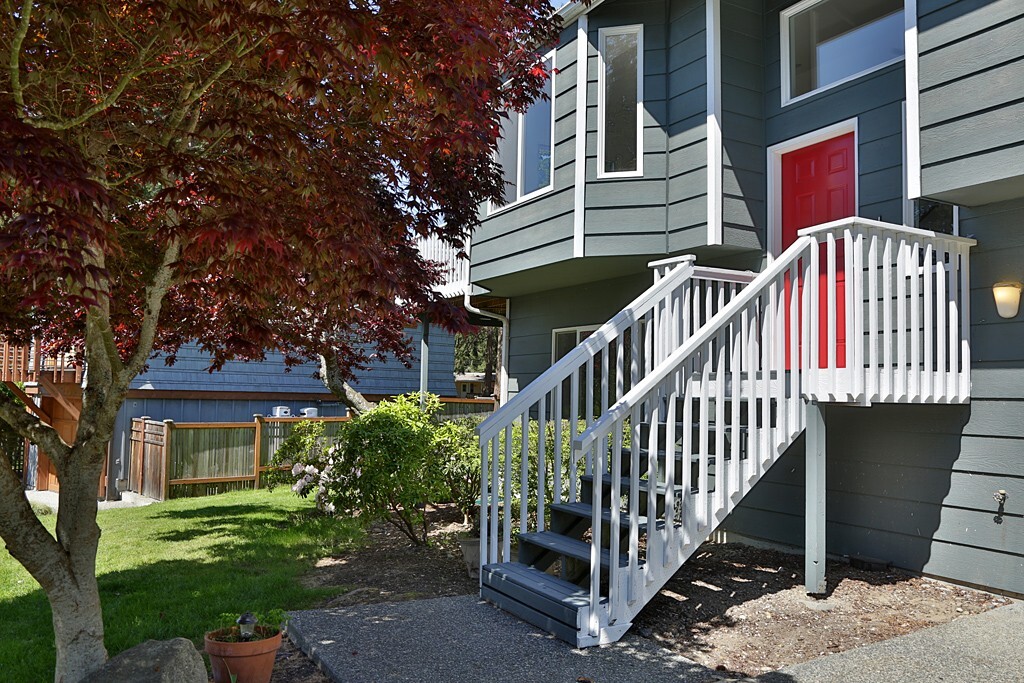 Property Photo:  585 Dolphin Dr  WA 98249 