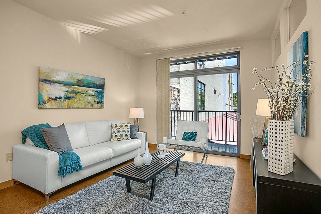Property Photo:  1414 12th Ave 407  WA 98122 