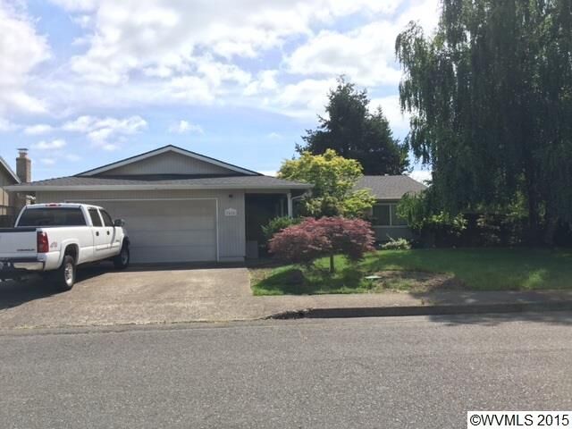 Property Photo:  2428 Whetstone Ct NW  OR 97304 