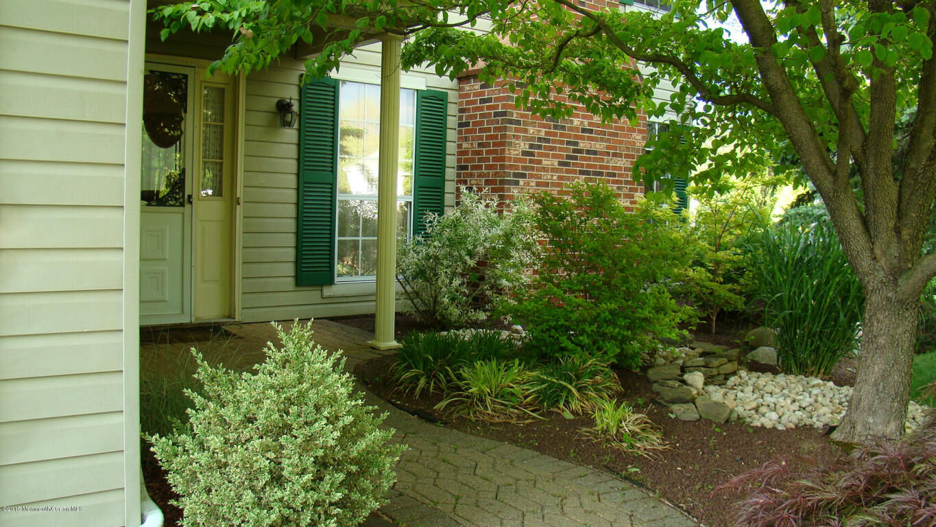 Property Photo:  15 Sutton Drive  NJ 07726 