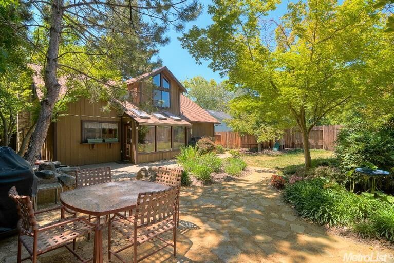 Property Photo: 10013 Cordova Glen Court CA 95827