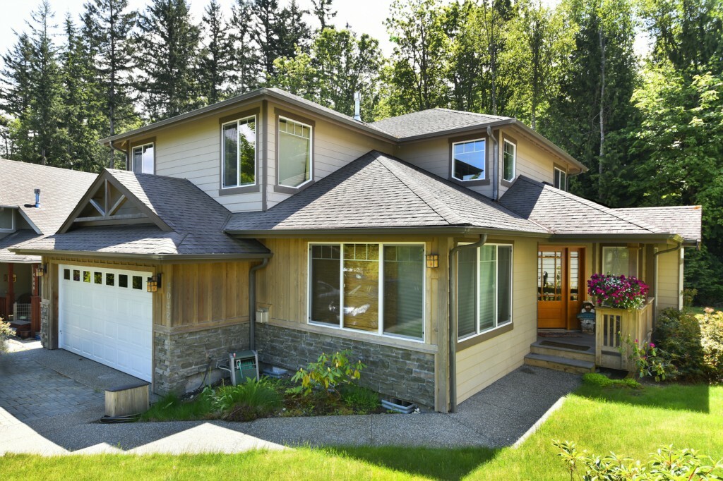 Property Photo:  4042 Springland Ct  WA 98226 