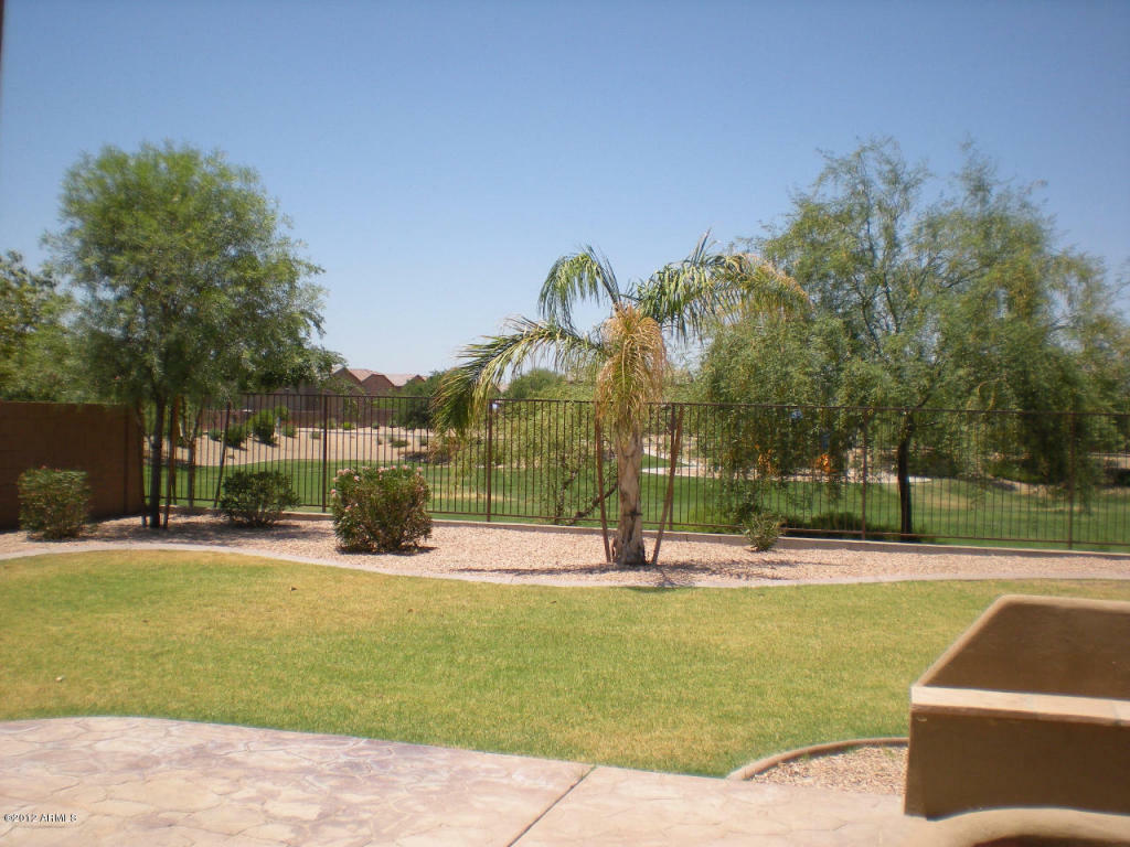 Property Photo:  8964 S Parkside Lane E  AZ 85326 