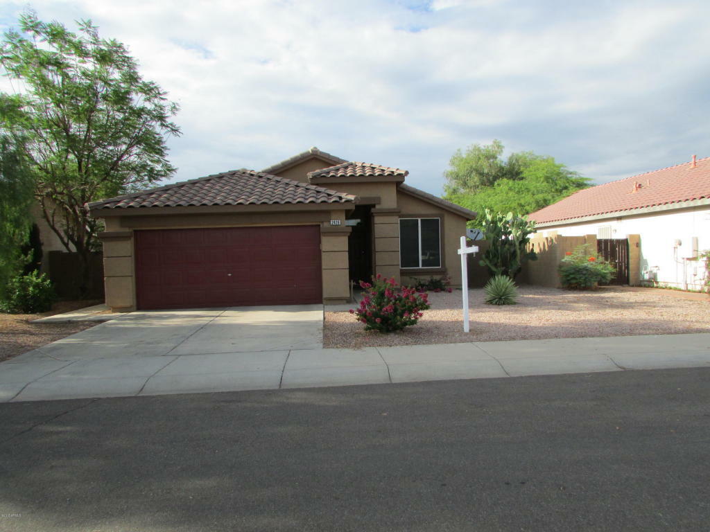 Property Photo:  2426 E Winchester Place  AZ 85286 