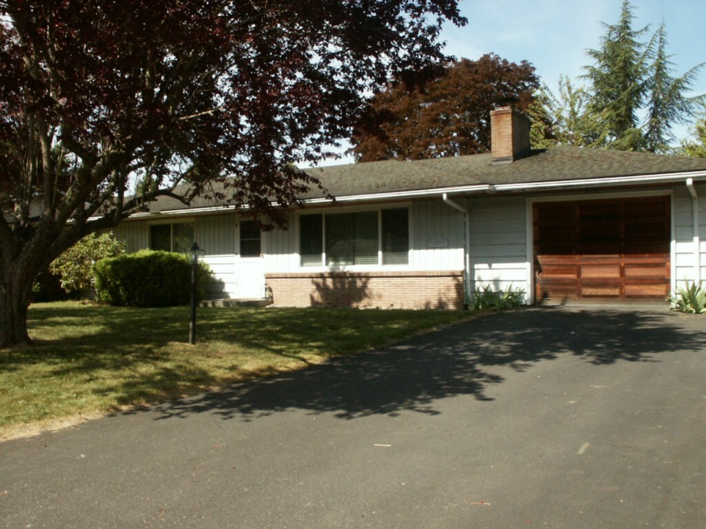 Property Photo:  2231 St Clair St  WA 98229 