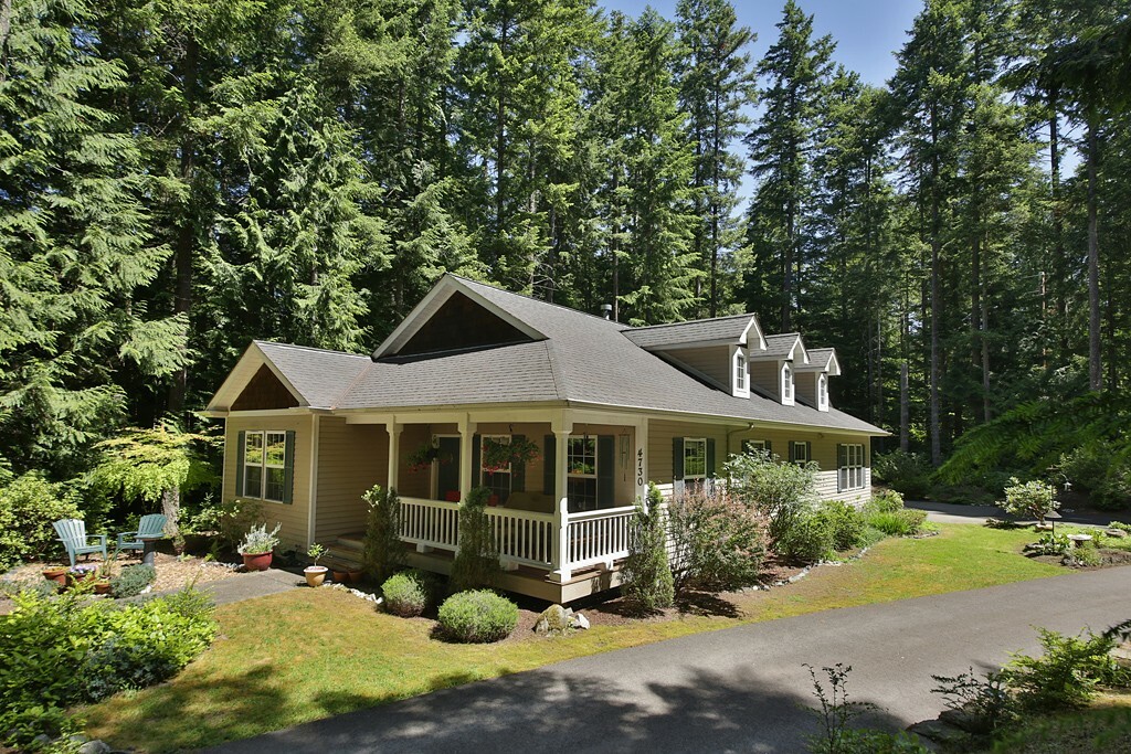 Property Photo:  4730 Pinewood Cir  WA 98260 