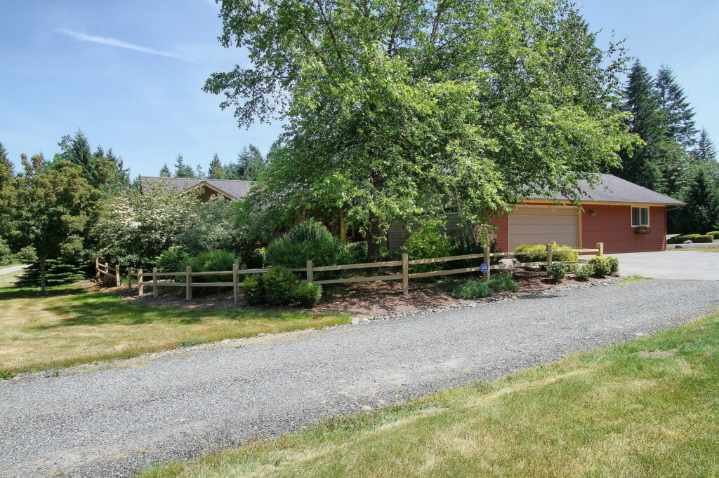 Property Photo:  15026 232nd Ave NE  WA 98077 