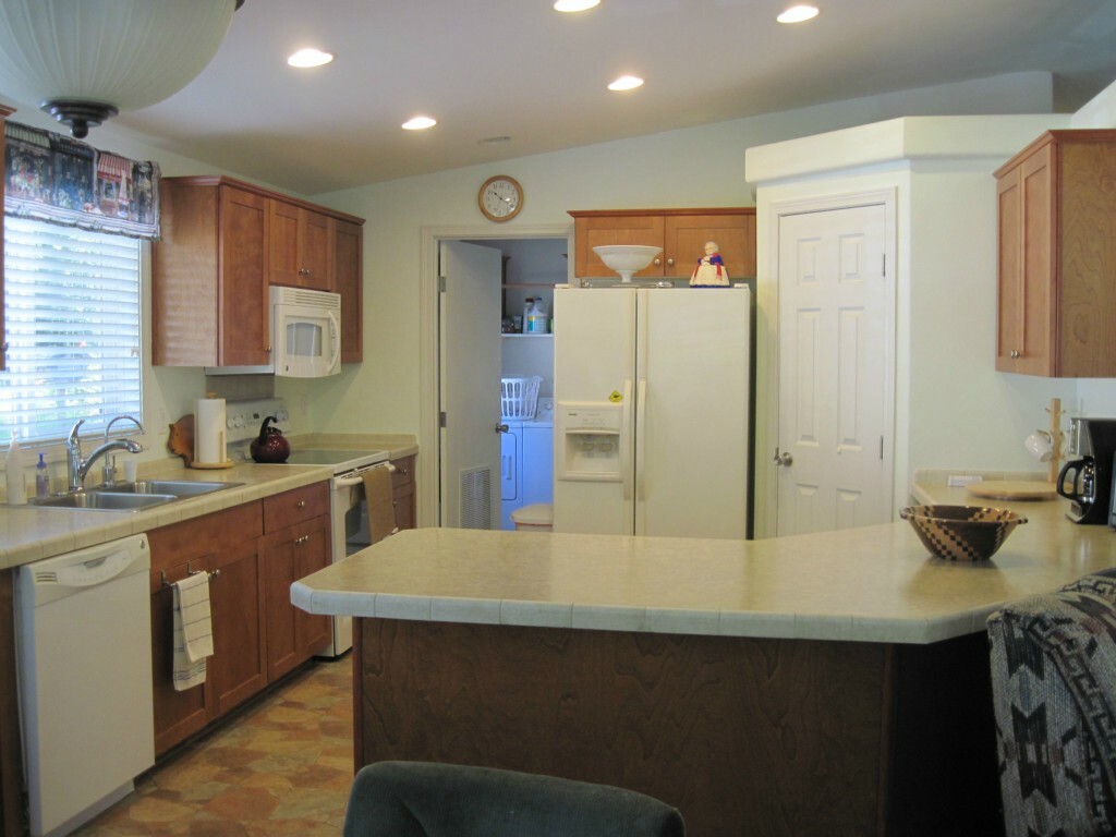 Property Photo: 81 E Cloud Place WA 98584