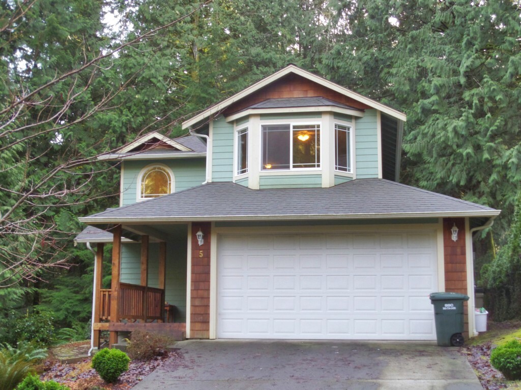 Property Photo:  5 Huckleberry Ct  WA 98229 