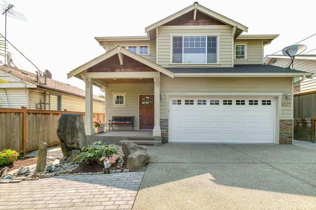 Property Photo:  8027 Beacon Ave S  WA 98118 