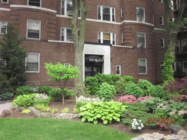 Property Photo:  69-09 108 St 508  NY 11375 