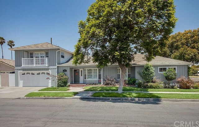 Property Photo:  2288 Albury Avenue  CA 90815 