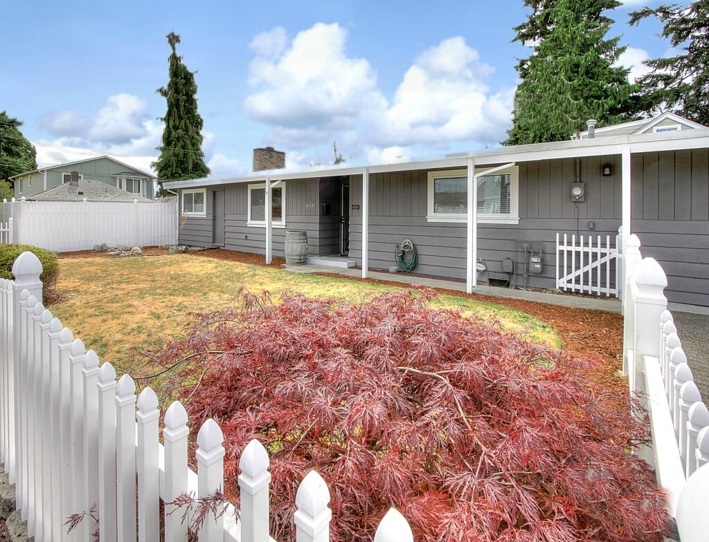 Property Photo: 4014 S 14th St WA 98405