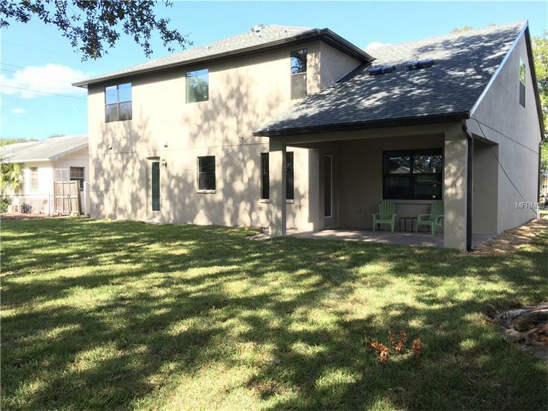 Property Photo: 3914 W Mullen Avenue FL 33609