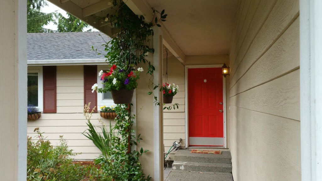 Property Photo:  6910 62nd Dr NE  WA 98270 