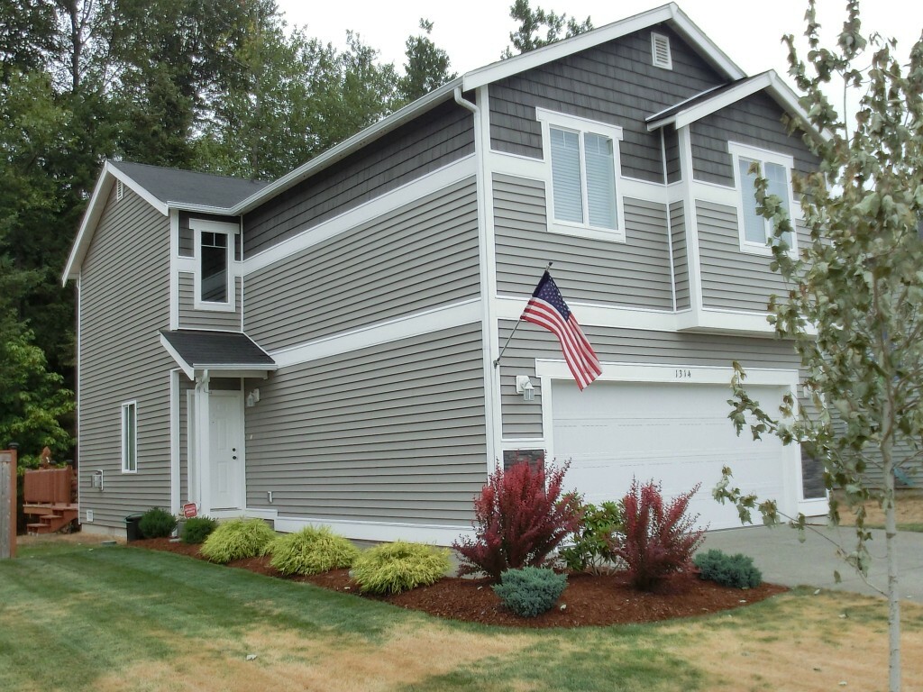 Property Photo: 1314 Daffodil Ave NE WA 98360