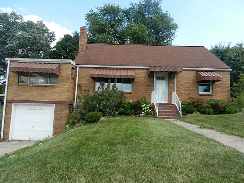Property Photo: 2307 Woodbine Rd PA 15001