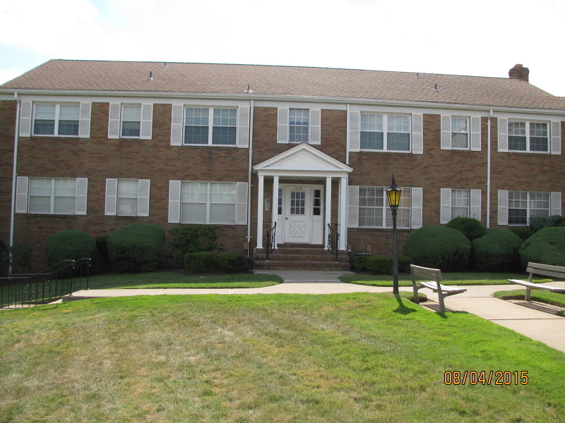 Property Photo: 1369 Van Houten Ave 4 NJ 07013