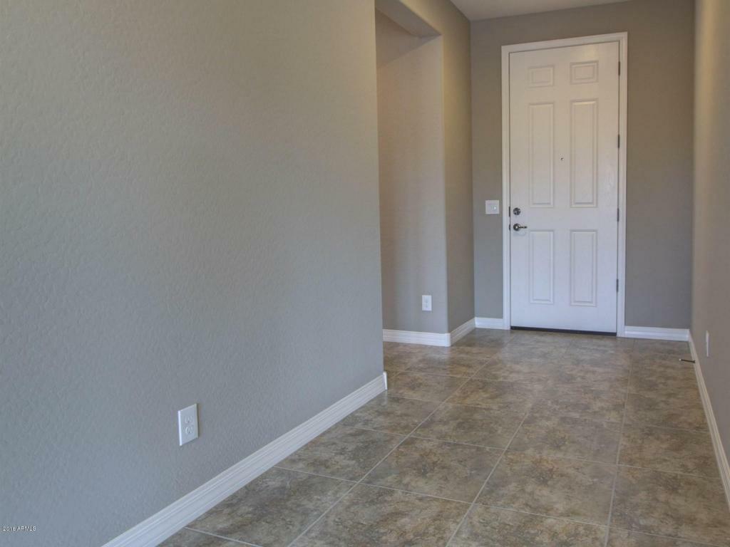 Property Photo:  42879 W Kingfisher Drive  AZ 85138 