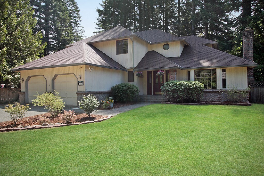 Property Photo:  44535 SE 142nd Place  WA 98045 