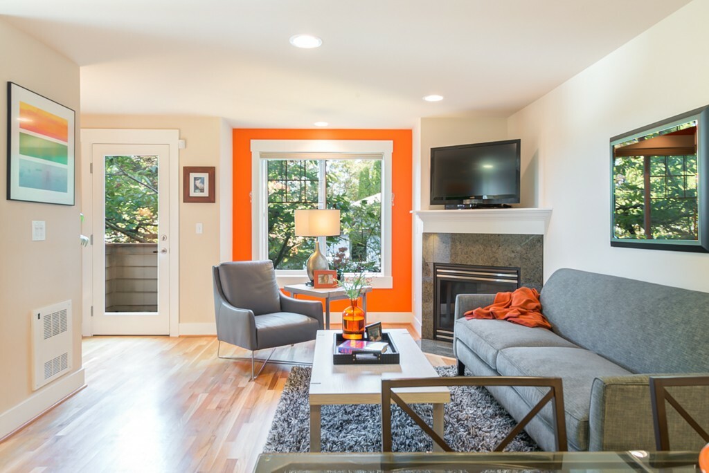Property Photo: 10303 Holman Rd N A WA 98177