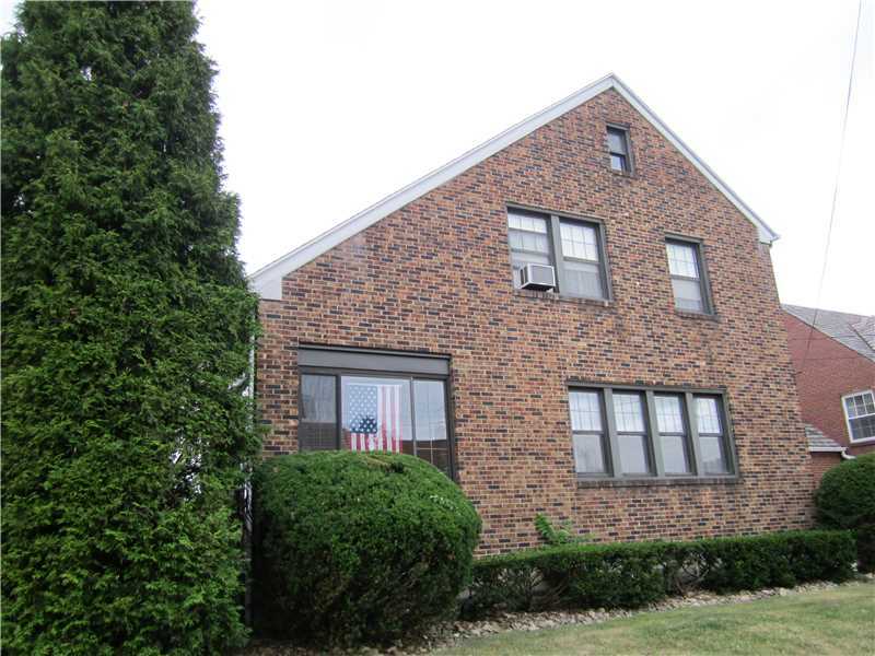 Property Photo:  804 Locust St. Ext.  PA 15068 