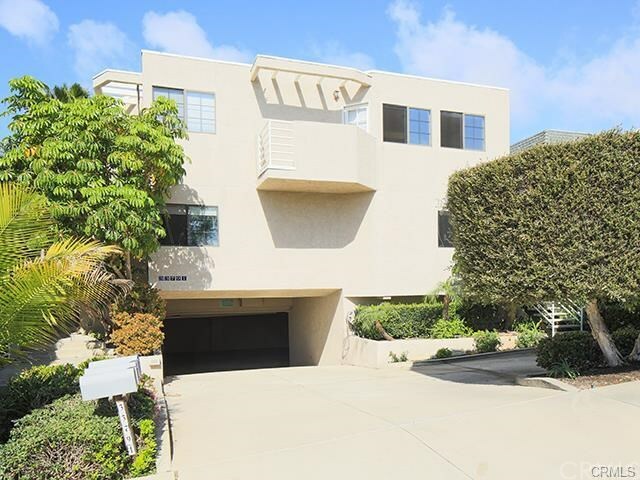 Property Photo: 33791 Mariana Drive 1 CA 92629