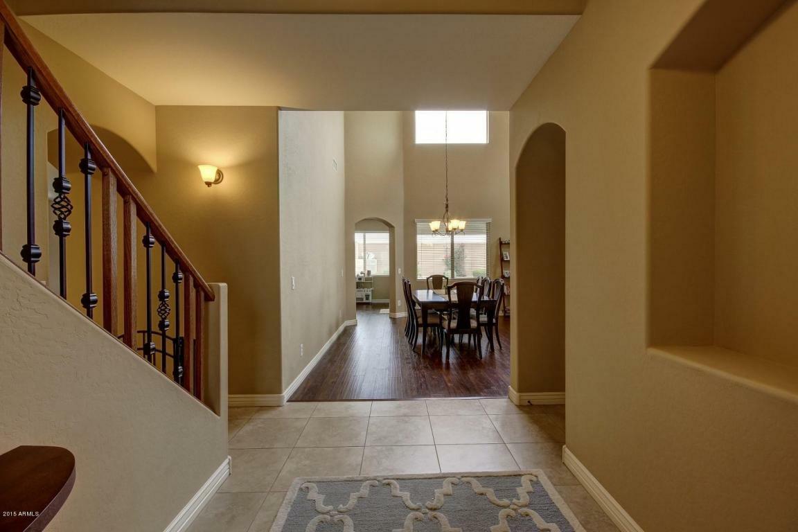 Property Photo: 4054 E Casitas Del Rio Drive AZ 85050